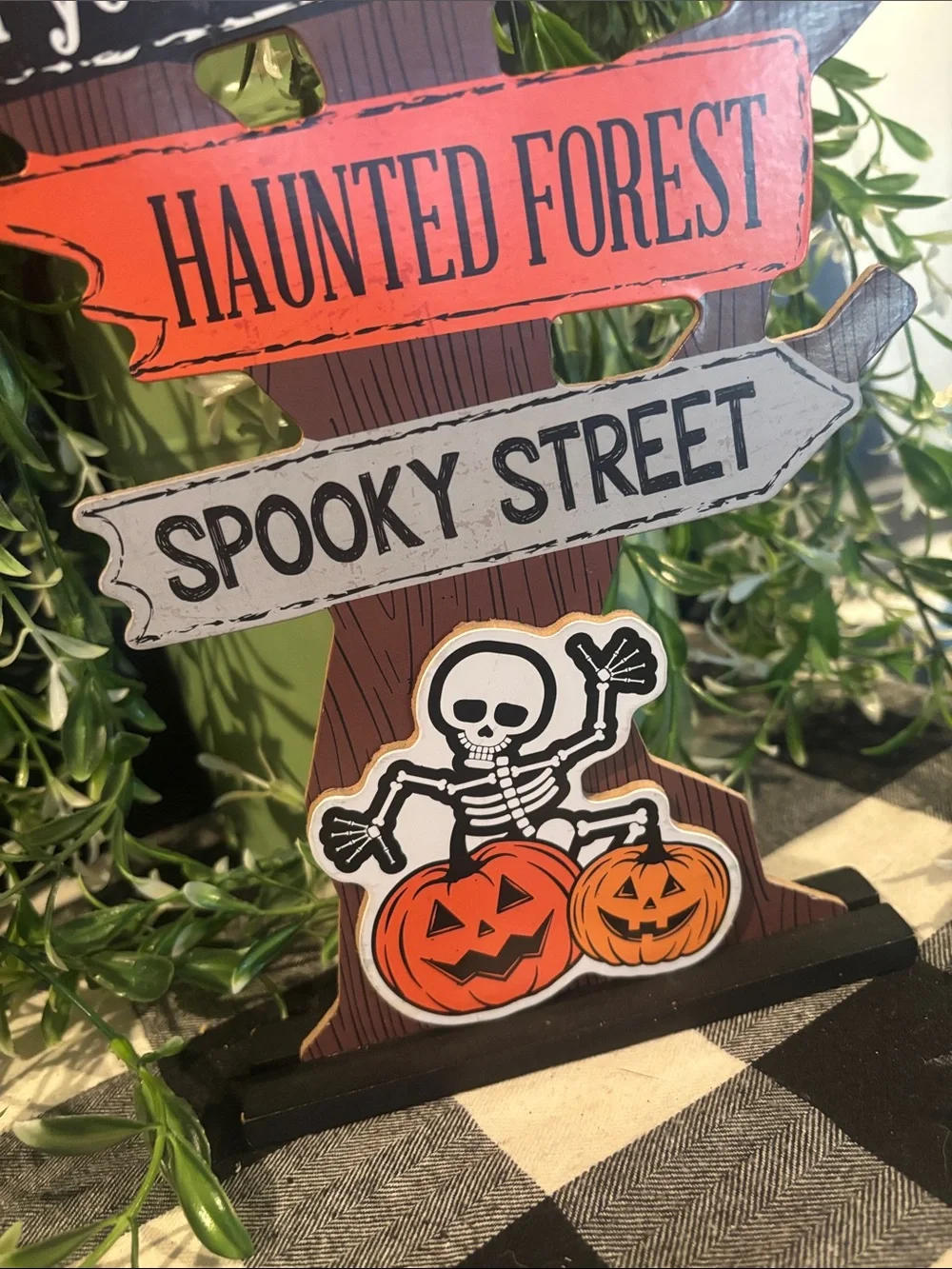 Halloween Sign - Haunted Forest Décor